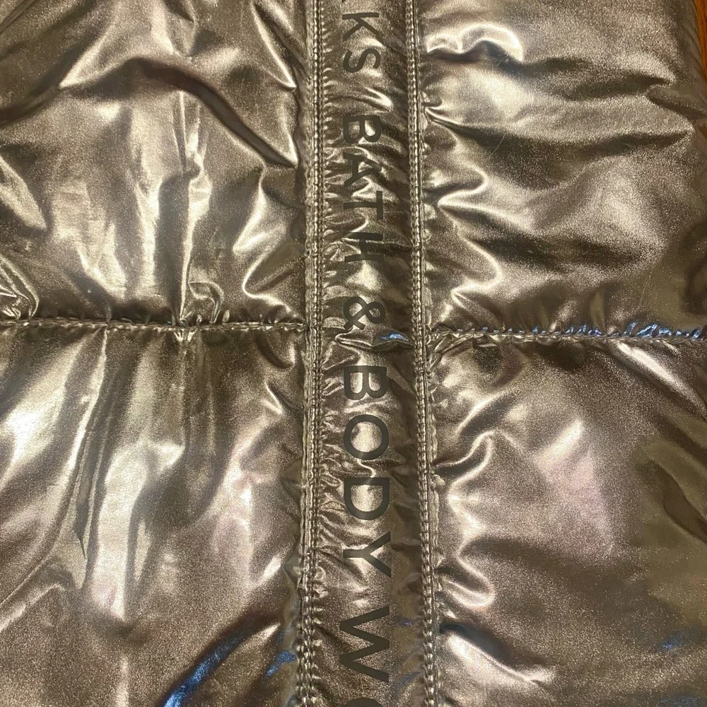 Bath & Body Works Shiny Silver‎ Puffer Bag